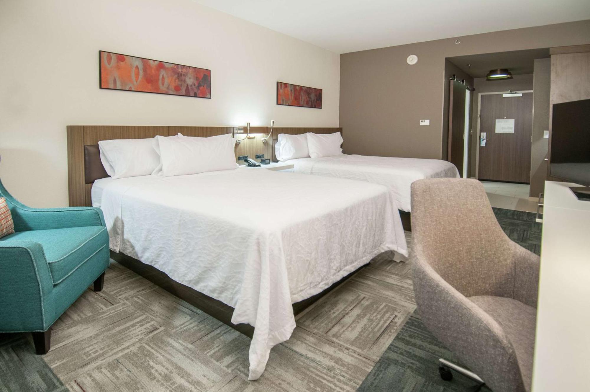 Hilton Garden Inn Jackson/Клинтон Экстерьер фото
